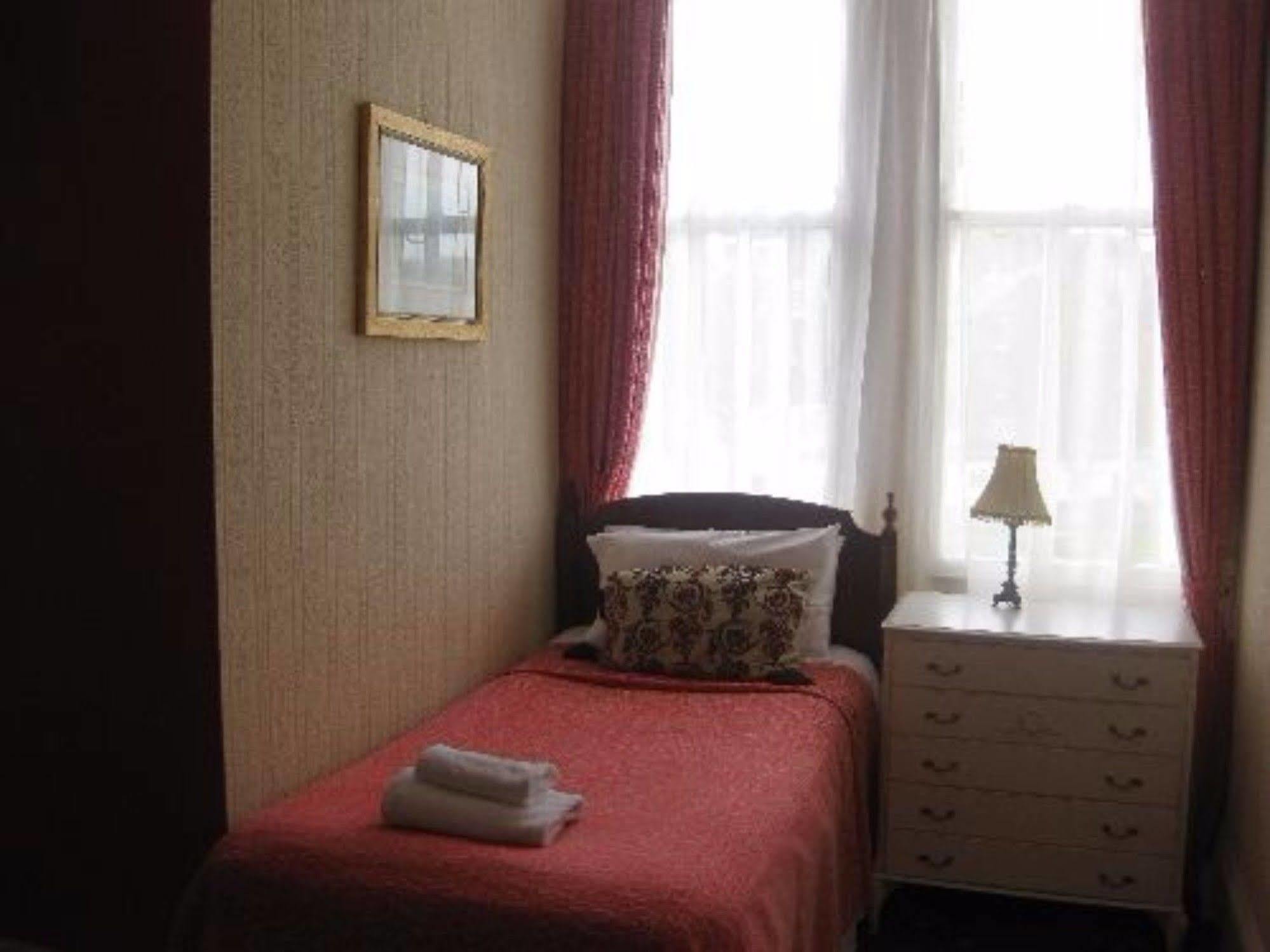 Park View Hotel 伊斯特布恩 外观 照片